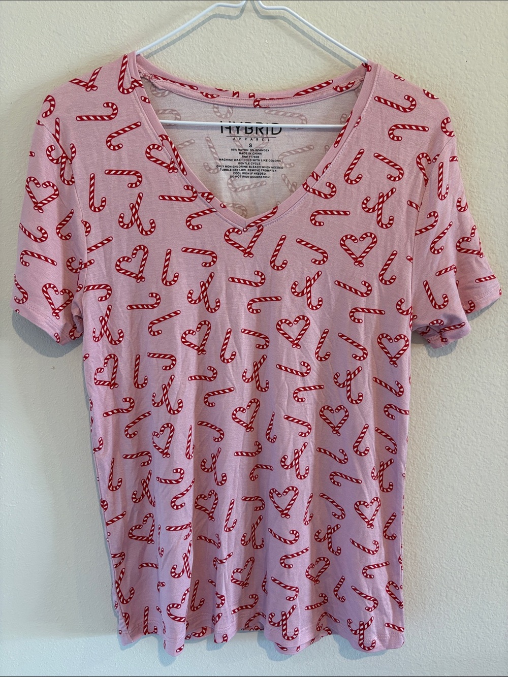 Hybrid Apparel Pink Candy Cane & Heart Print Short Sleeve Tee